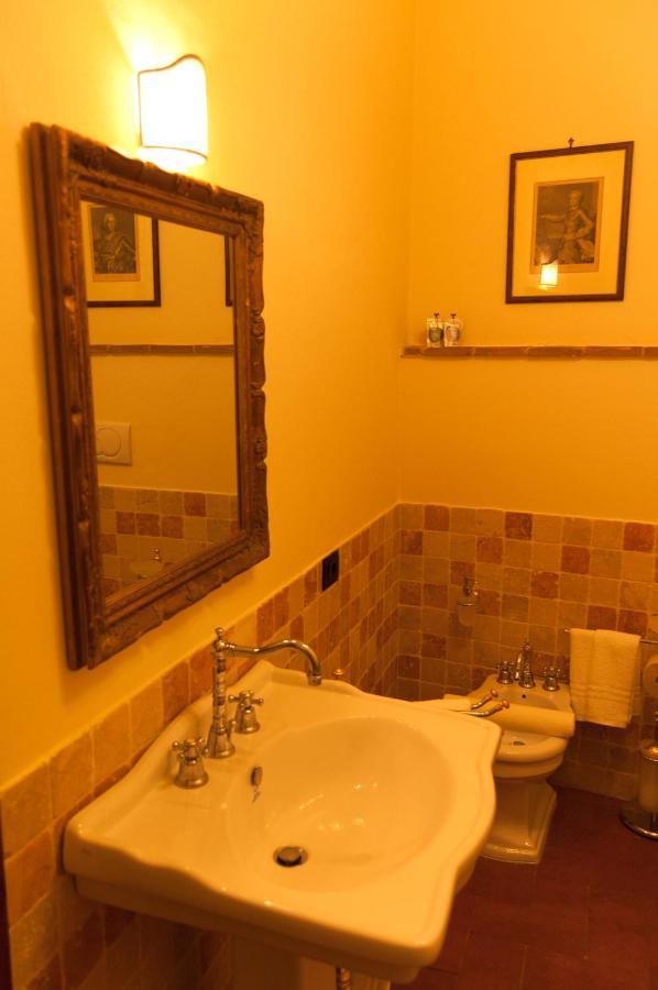 Bed and Breakfast Palazzo Benucci San Gimignano Exterior foto