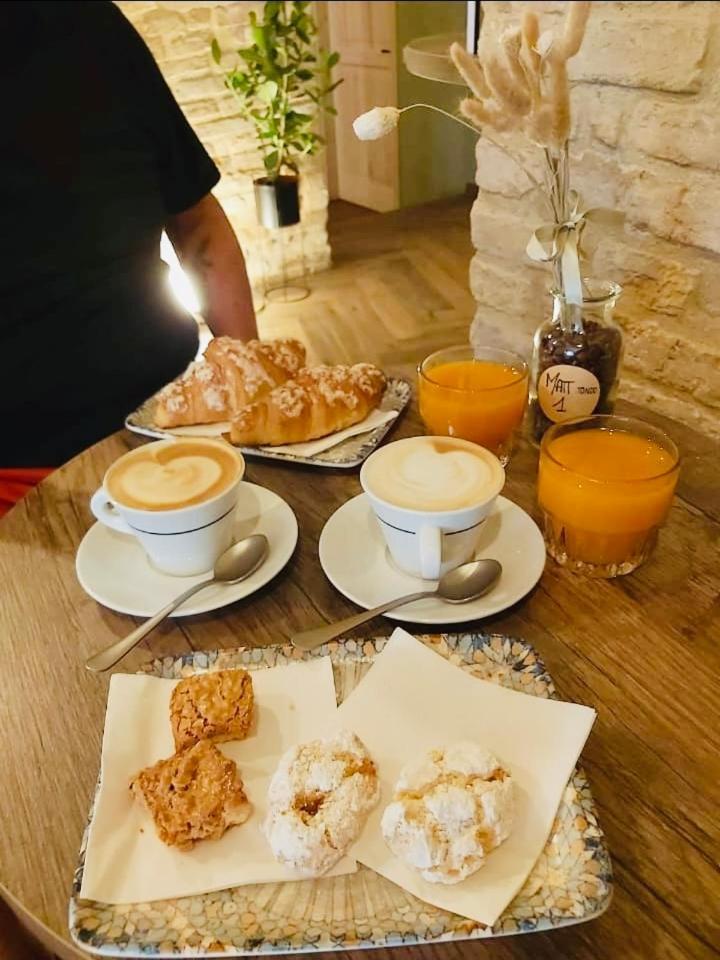 Bed and Breakfast Palazzo Benucci San Gimignano Exterior foto